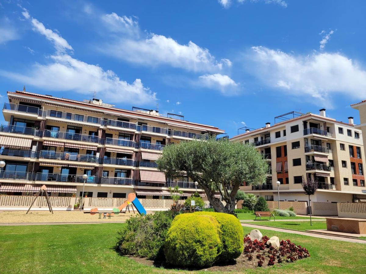 Vistamar Beautiful Apartment With Amazing Sea View Pineda De Mar Bagian luar foto